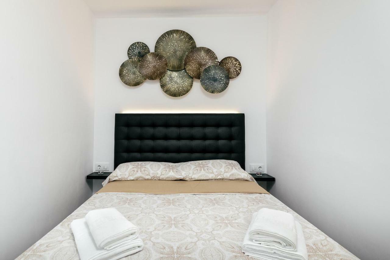 Empuria Beach D-Luxe Empuriabrava Bagian luar foto